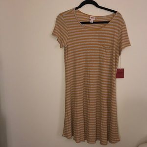 NBW + 1NWT yellow and grey stripped t-shirt dress